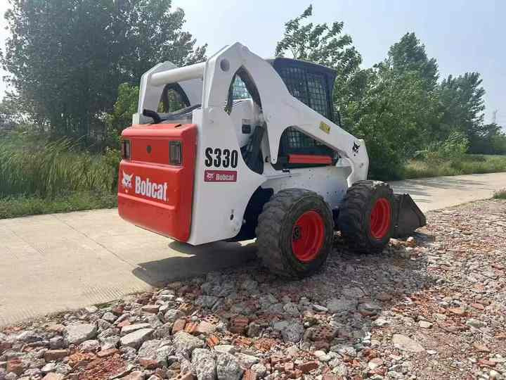 Used Heavy Construction Equipment bobcat S330 Second Hand Skid Steers Used Machine Hot Sale - Мини-погрузчик с бортовым поворотом: фото 3 Used Heavy Construction Equipment bobcat S330 Second Hand Skid Steers Used Machine Hot Sale - Мини-погрузчик с бортовым поворотом: фото 3