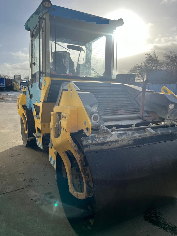 BOMAG BW151AD-5 - Каток: фото 2 BOMAG BW151AD-5 - Каток: фото 2