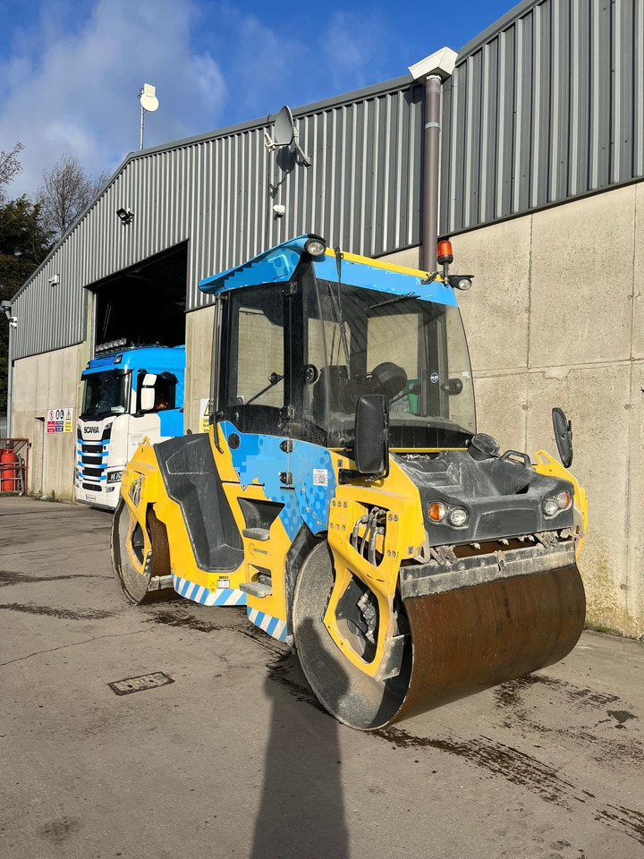 BOMAG BW151AD-5 - Каток: фото 4 BOMAG BW151AD-5 - Каток: фото 4