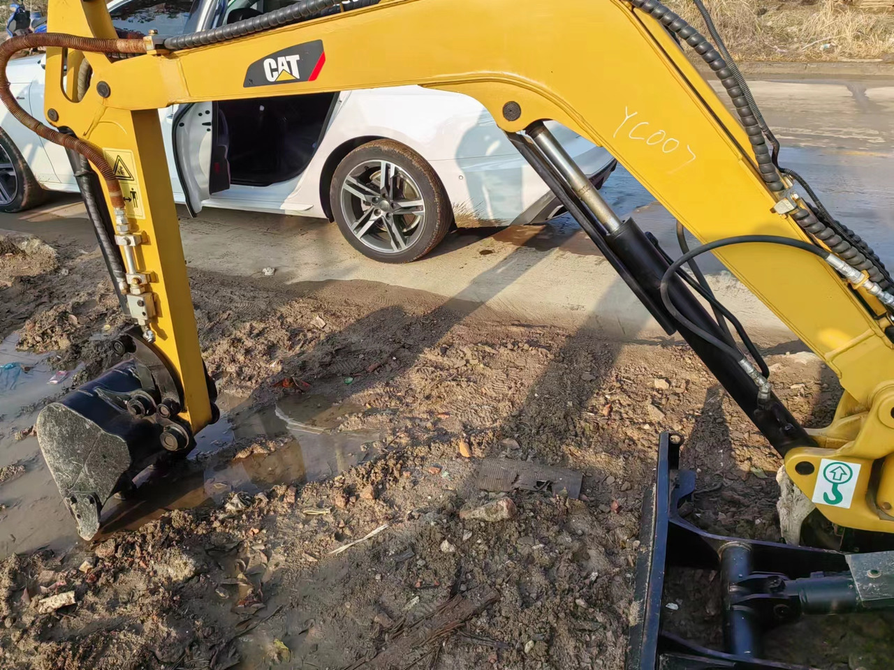 CATERPILLAR 301.5C - Мини-экскаватор: фото 2 CATERPILLAR 301.5C - Мини-экскаватор: фото 2