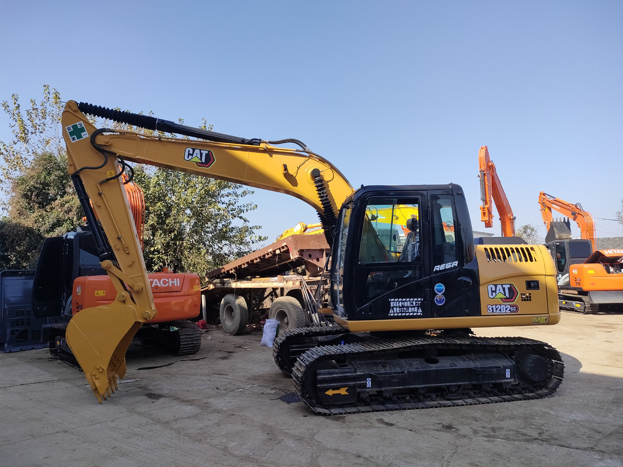 CATERPILLAR 312D2GC - Мини-экскаватор: фото 1 CATERPILLAR 312D2GC - Мини-экскаватор: фото 1