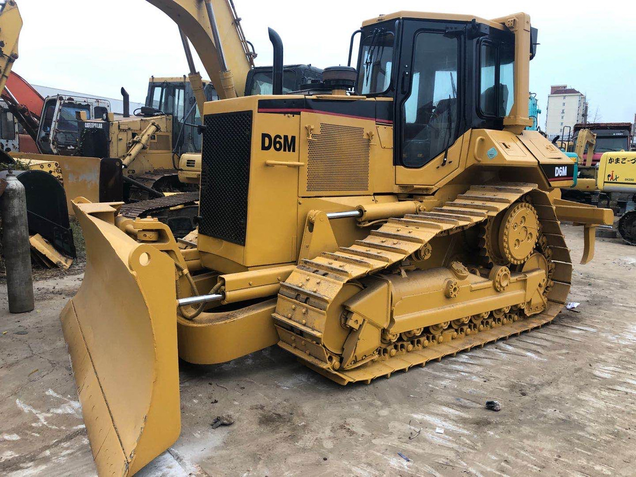 CATERPILLAR D6M - Бульдозер: фото 4 CATERPILLAR D6M - Бульдозер: фото 4