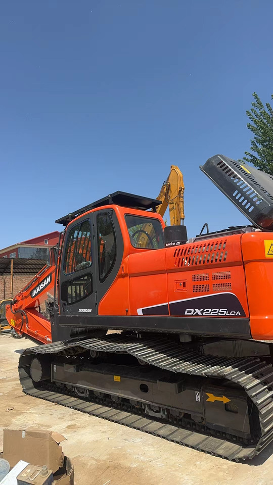DOOSAN DX225LC-7 - Гусеничный экскаватор: фото 3 DOOSAN DX225LC-7 - Гусеничный экскаватор: фото 3