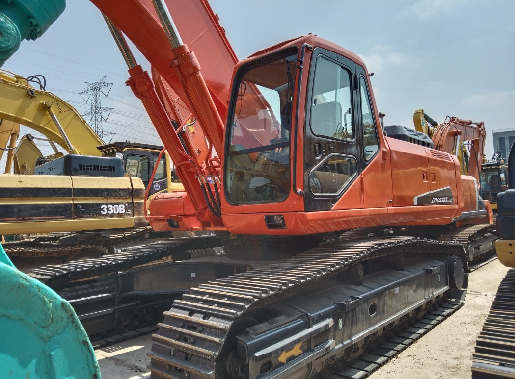 DOOSAN DX420LC-9C - Гусеничный экскаватор: фото 3 DOOSAN DX420LC-9C - Гусеничный экскаватор: фото 3