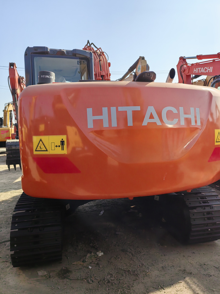 HITACHI ZX130 - Гусеничный экскаватор: фото 4 HITACHI ZX130 - Гусеничный экскаватор: фото 4
