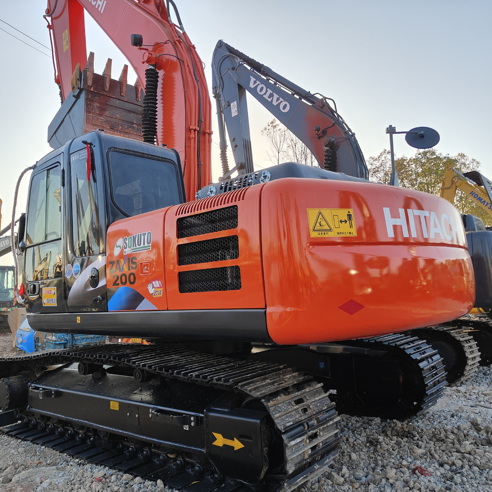 HITACHI ZX200-5G - Гусеничный экскаватор: фото 1 HITACHI ZX200-5G - Гусеничный экскаватор: фото 1