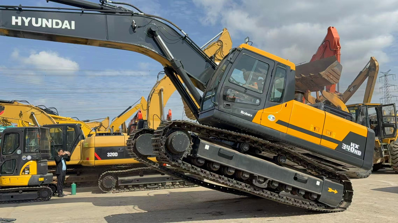 HYUNDAI HX340HD - Гусеничный экскаватор: фото 4 HYUNDAI HX340HD - Гусеничный экскаватор: фото 4