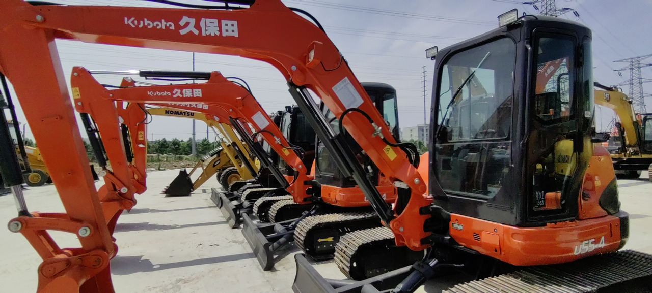 KUBOTA U55 - Мини-экскаватор: фото 1 KUBOTA U55 - Мини-экскаватор: фото 1