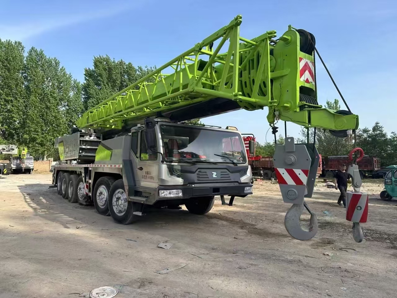 ZOOMLION ZTC1000V - Мобильный кран: фото 1 ZOOMLION ZTC1000V - Мобильный кран: фото 1