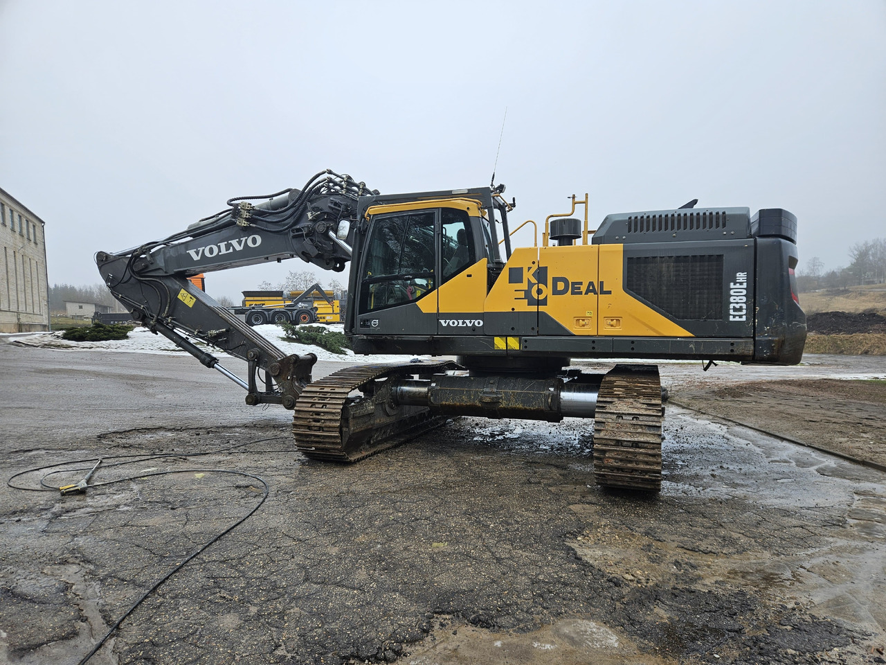 VOLVO EC380EHR - Экскаватор для демонтажных работ: фото 1 VOLVO EC380EHR - Экскаватор для демонтажных работ: фото 1
