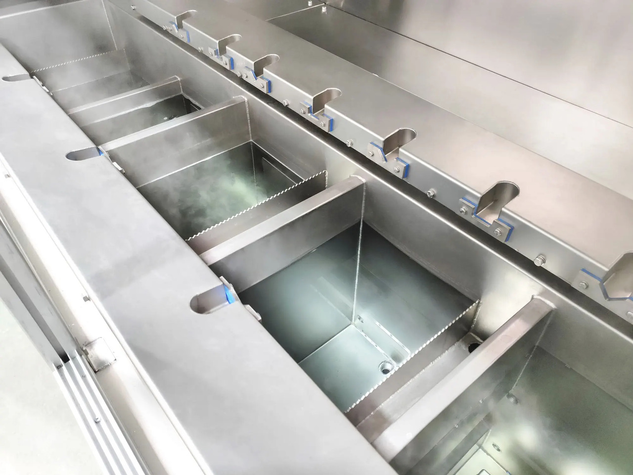 BRIO Ultrasonics BR-Multistage Multiple-stage cleaning machine - Ультразвуковая ванна: фото 3 BRIO Ultrasonics BR-Multistage Multiple-stage cleaning machine - Ультразвуковая ванна: фото 3