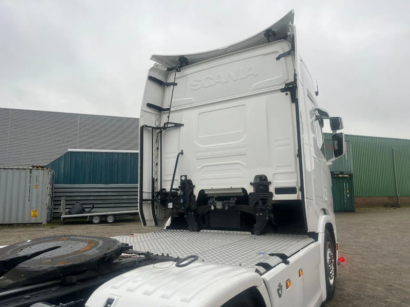 Scania R650 V8 NGS R650 6x4 в лизинг Scania R650 V8 NGS R650 6x4: фото 13 Scania R650 V8 NGS R650 6x4 в лизинг Scania R650 V8 NGS R650 6x4: фото 13