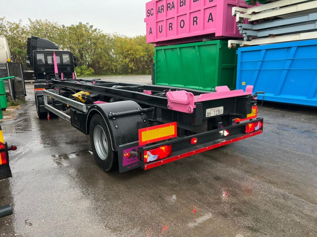 ATLAS RIMORCHIO ATLAS SCARRABILE - Прицеп мультилифт/ Бункеровоз: фото 5 ATLAS RIMORCHIO ATLAS SCARRABILE - Прицеп мультилифт/ Бункеровоз: фото 5