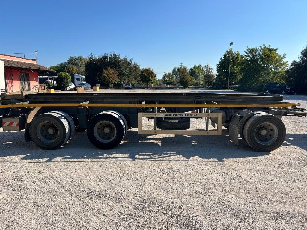 BARTOLETTI RIMORCHIO BARTOLETTI 25R9E SCARRABILE - Прицеп мультилифт/ Бункеровоз: фото 4 BARTOLETTI RIMORCHIO BARTOLETTI 25R9E SCARRABILE - Прицеп мультилифт/ Бункеровоз: фото 4
