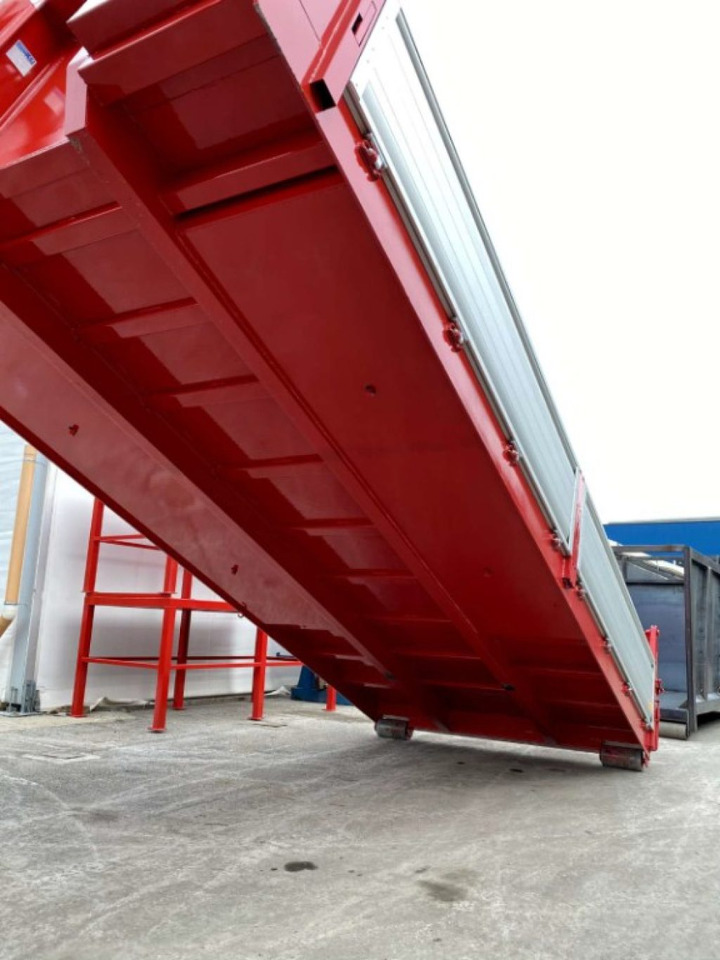 CONTAINER SCARRABILE NUOVO A PIANALE - Контейнер для мультилифта: фото 4 CONTAINER SCARRABILE NUOVO A PIANALE - Контейнер для мультилифта: фото 4