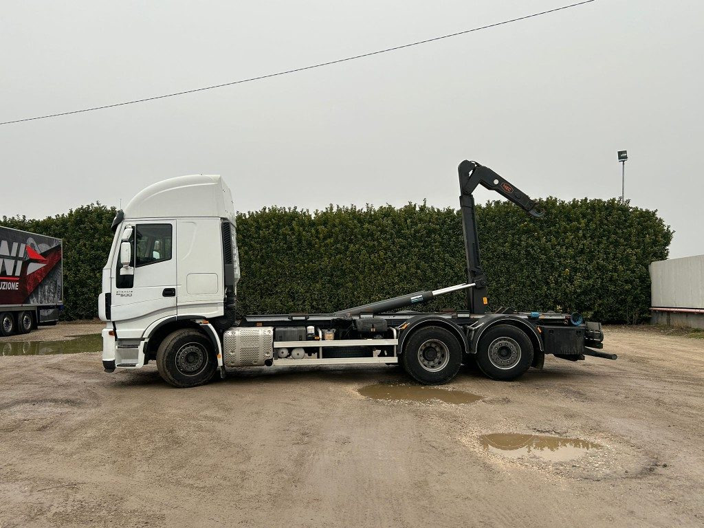 IVECO STRALIS 500 SCARRABILE - Крюковой мультилифт: фото 3 IVECO STRALIS 500 SCARRABILE - Крюковой мультилифт: фото 3