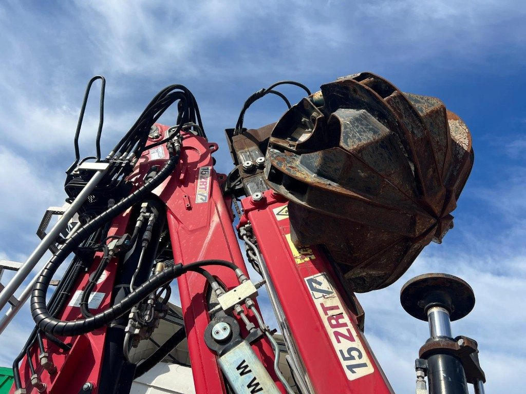 TECNOKAR SEMIRIMORCHIO TECNOKAR SCARRABILE CON GRU - Полуприцеп-контейнеровоз/ Сменный кузов: фото 3 TECNOKAR SEMIRIMORCHIO TECNOKAR SCARRABILE CON GRU - Полуприцеп-контейнеровоз/ Сменный кузов: фото 3