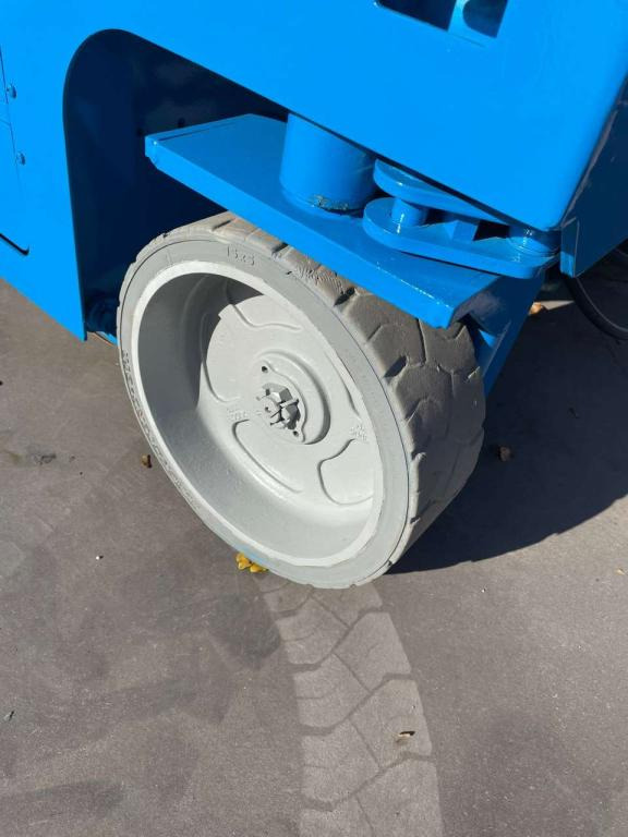 Ножничный подъемник Genie GS-2646: фото 13