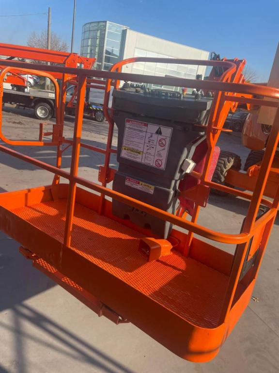 Коленчатый подъемник JLG 450AJ SERIE II: фото 6 Коленчатый подъемник JLG 450AJ SERIE II: фото 6