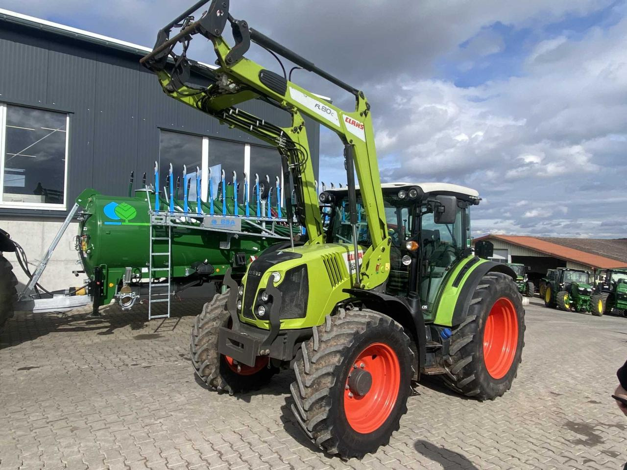 CLAAS Arion 420 CIS 2913 - Трактор: фото 1 CLAAS Arion 420 CIS 2913 - Трактор: фото 1