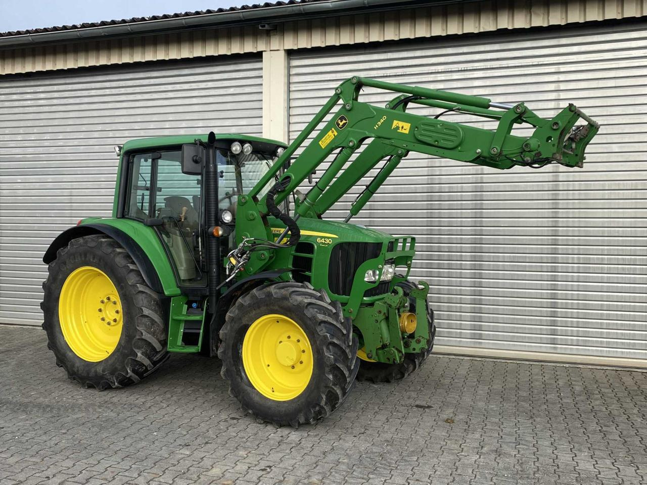 John Deere 6430 Premium - Трактор: фото 1 John Deere 6430 Premium - Трактор: фото 1