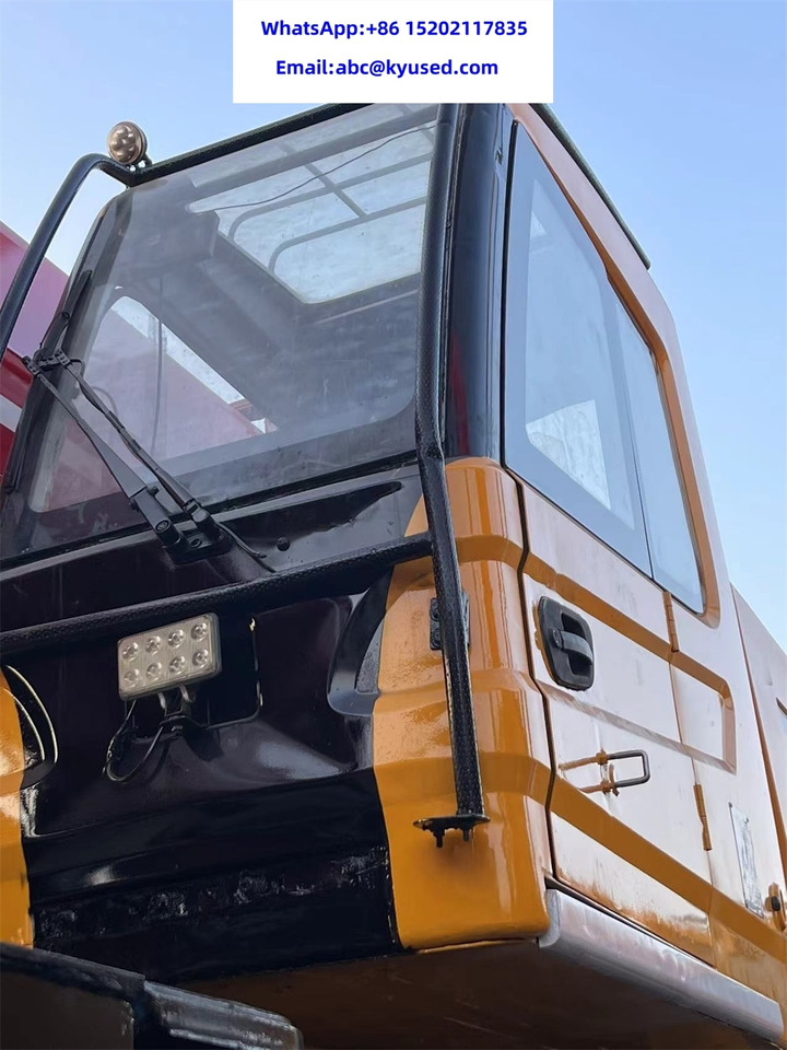 SANY STC1000 STC1300 STC1600 130T 100TONS 160TON TRUCK CRANE - Мобильный кран: фото 4 SANY STC1000 STC1300 STC1600 130T 100TONS 160TON TRUCK CRANE - Мобильный кран: фото 4