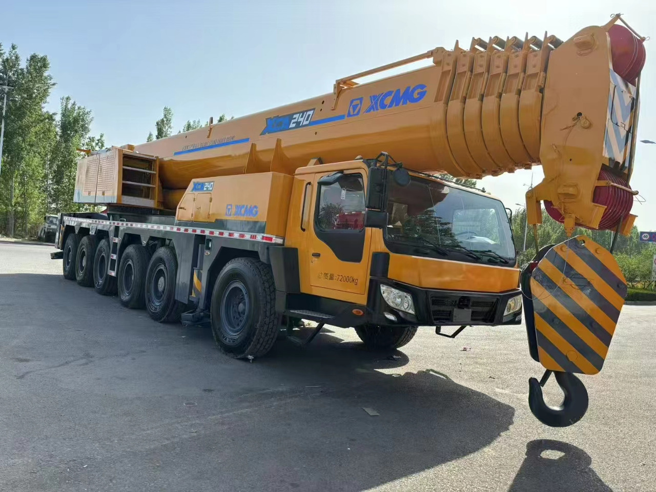 XCMG QAY240 XCT240 XCA240 QY240K 240 ton 250 ton 300 ton 260 ton 200 ton 220 ton crane - Вседорожный кран: фото 2 XCMG QAY240 XCT240 XCA240 QY240K 240 ton 250 ton 300 ton 260 ton 200 ton 220 ton crane - Вседорожный кран: фото 2