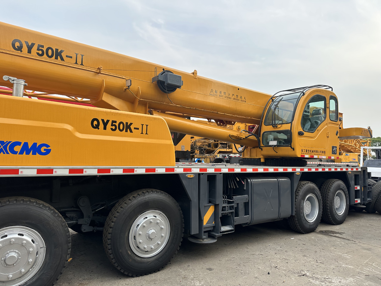 XCMG QY50K QY50K-II 50ton truck crane - Мобильный кран: фото 2 XCMG QY50K QY50K-II 50ton truck crane - Мобильный кран: фото 2