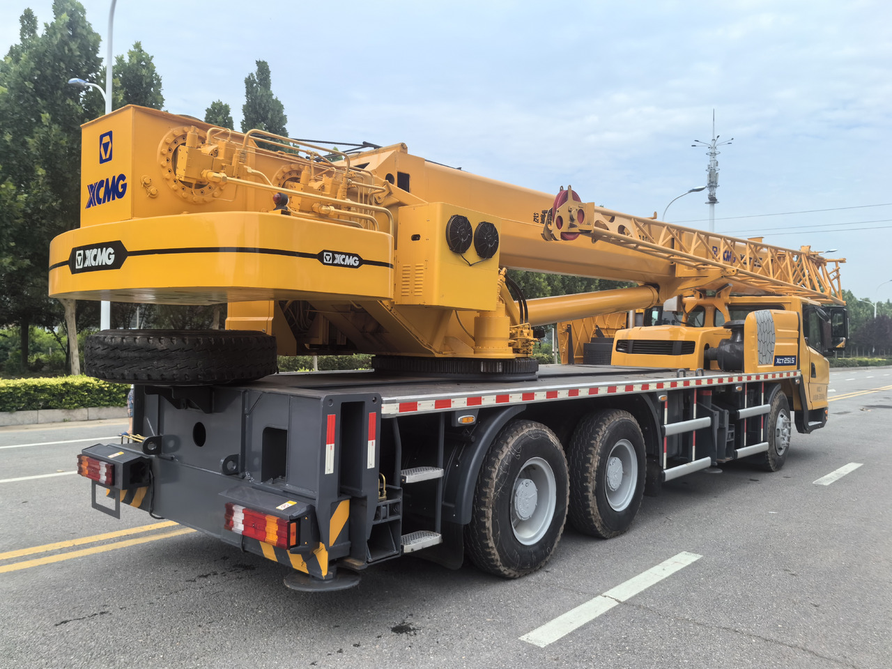 XCMG XCT25L5 QY25K5D QY25K5C QY25K5-I 25ton Used crane - Мобильный кран: фото 4 XCMG XCT25L5 QY25K5D QY25K5C QY25K5-I 25ton Used crane - Мобильный кран: фото 4