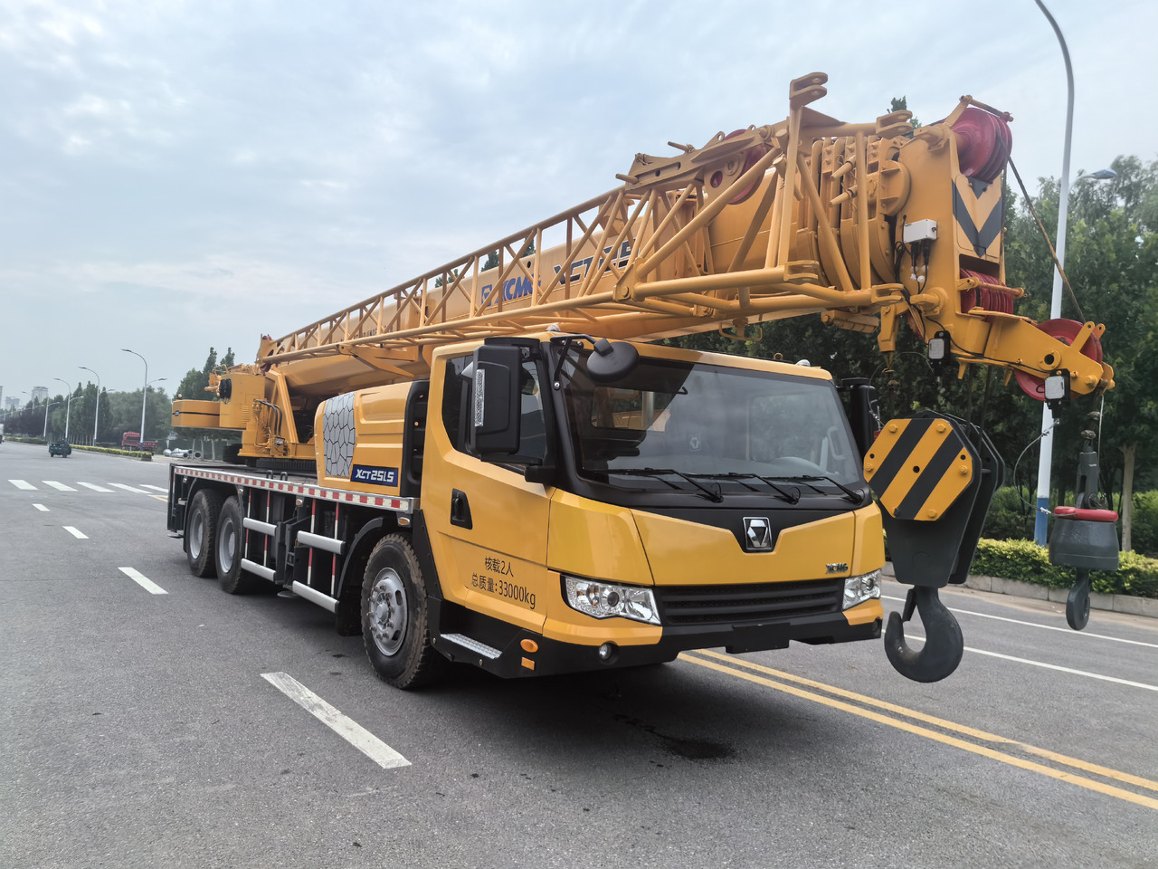 XCMG XCT25L5 QY25K5D QY25K5C QY25K5-I 25ton Used crane - Мобильный кран: фото 2 XCMG XCT25L5 QY25K5D QY25K5C QY25K5-I 25ton Used crane - Мобильный кран: фото 2