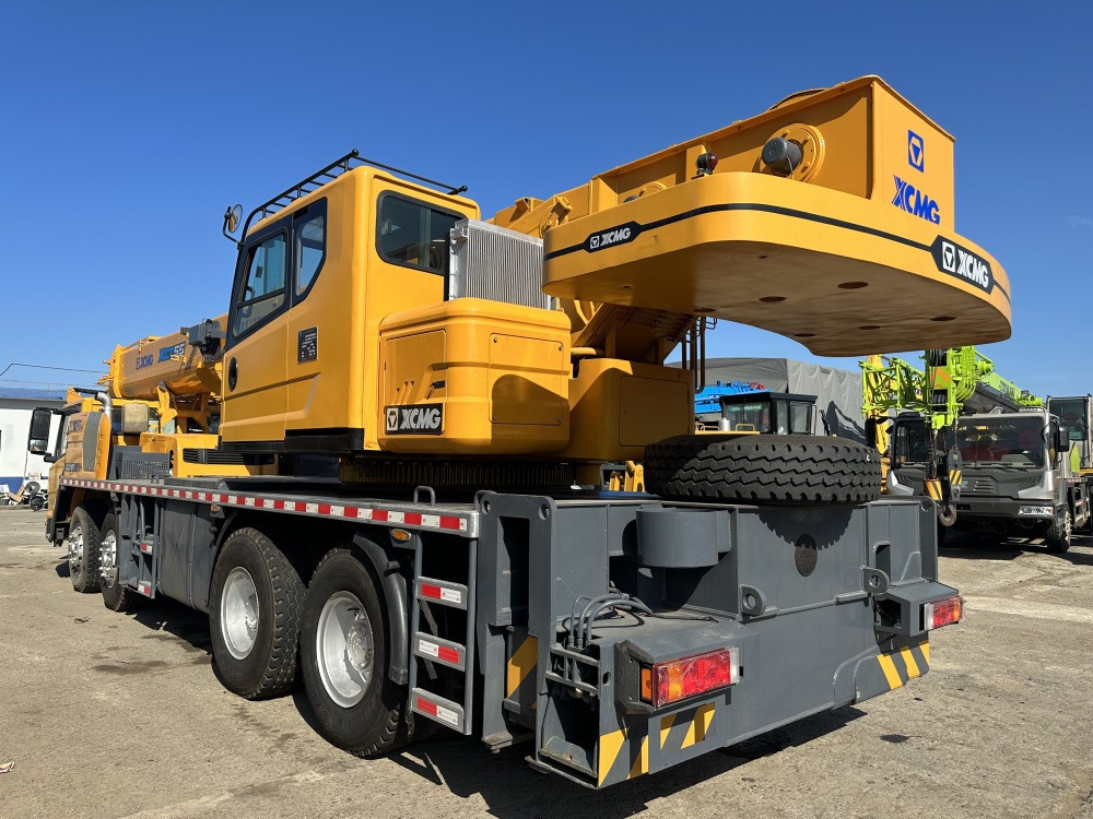 XCMG XCT55 XCT50 QY50KC QY50KA QY50K-II 25 ton 35 ton 40 ton 55 ton 50 ton 60 ton truck crane - Мобильный кран: фото 4 XCMG XCT55 XCT50 QY50KC QY50KA QY50K-II 25 ton 35 ton 40 ton 55 ton 50 ton 60 ton truck crane - Мобильный кран: фото 4