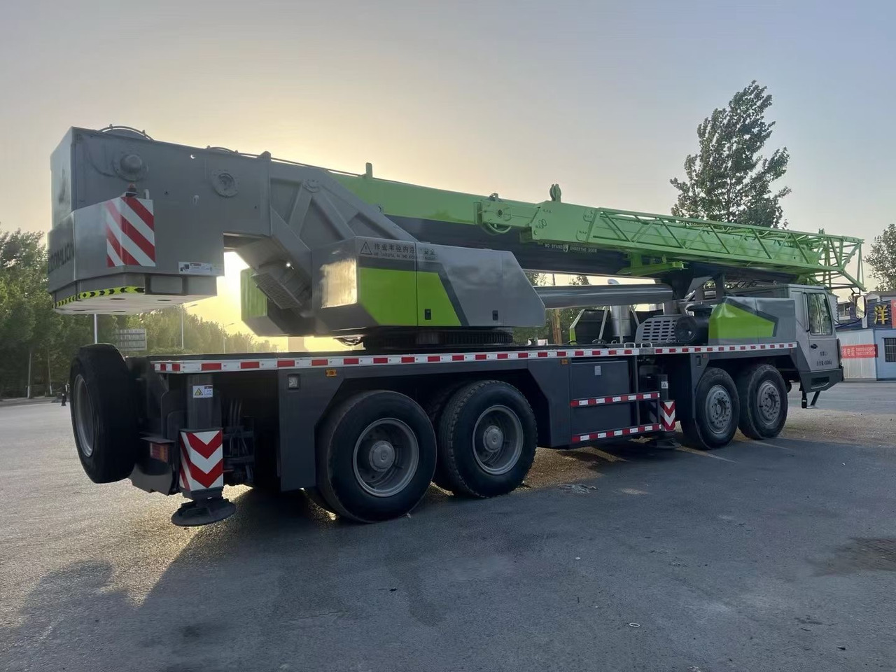 ZOOMLION ZTC700V 70 ton 80 ton ztc800v ztc1000v truck crane - Мобильный кран: фото 3 ZOOMLION ZTC700V 70 ton 80 ton ztc800v ztc1000v truck crane - Мобильный кран: фото 3