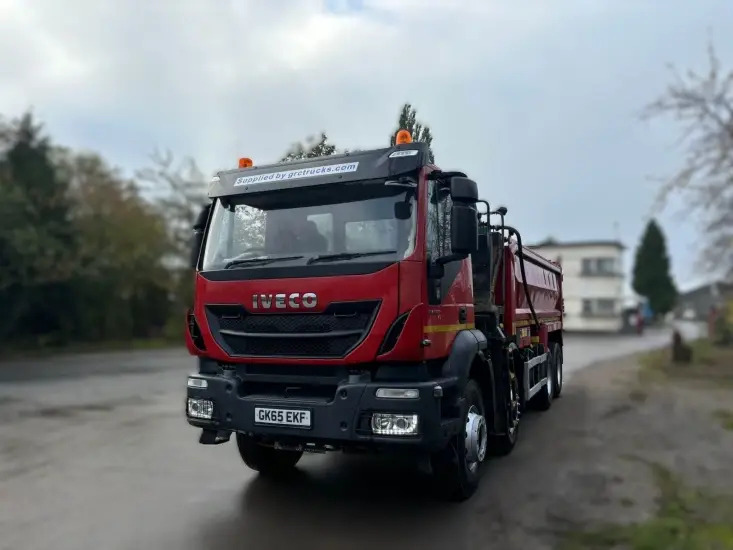 Iveco Trakker - Самосвал: фото 2 Iveco Trakker - Самосвал: фото 2