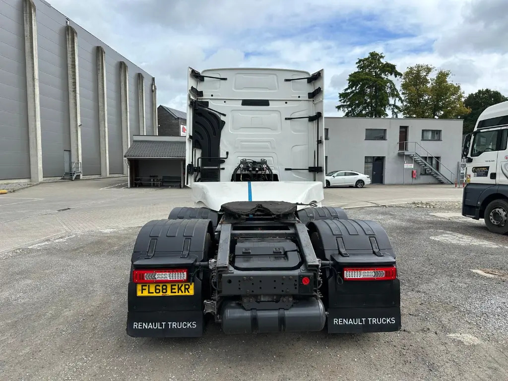 Renault T 460 (EKR) - Тягач: фото 5 Renault T 460 (EKR) - Тягач: фото 5