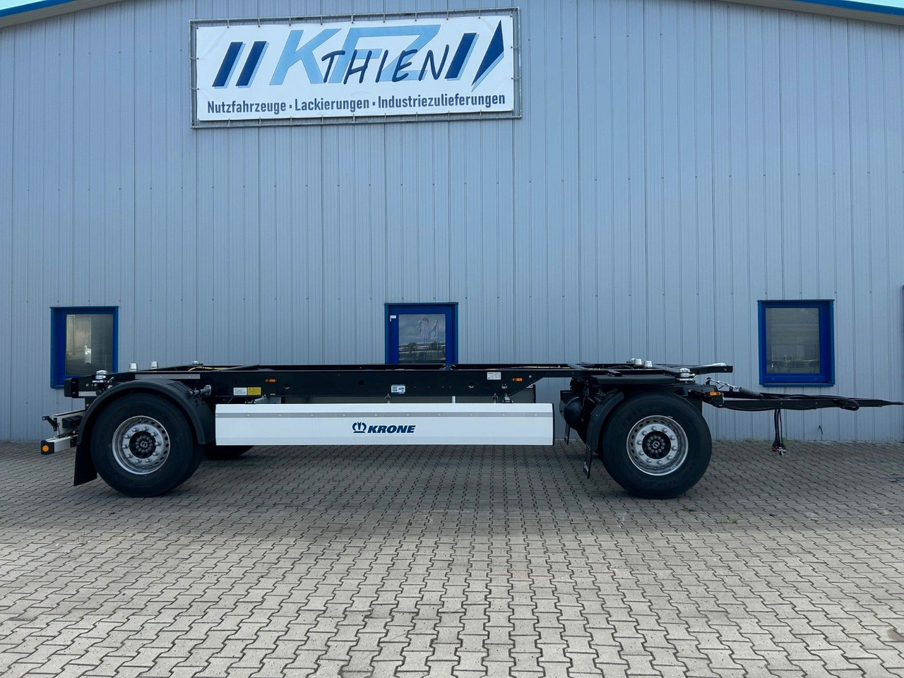 Krone AZW 18 eL3B9 22,5" BDF Box Carrier Neufahrzeug - Прицеп-контейнеровоз/ Сменный кузов: фото 1 Krone AZW 18 eL3B9 22,5" BDF Box Carrier Neufahrzeug - Прицеп-контейнеровоз/ Сменный кузов: фото 1