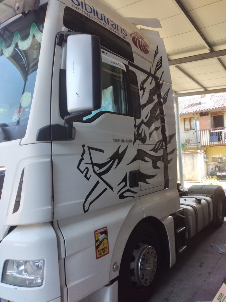 MAN TGX 18.440 - Тягач: фото 4 MAN TGX 18.440 - Тягач: фото 4