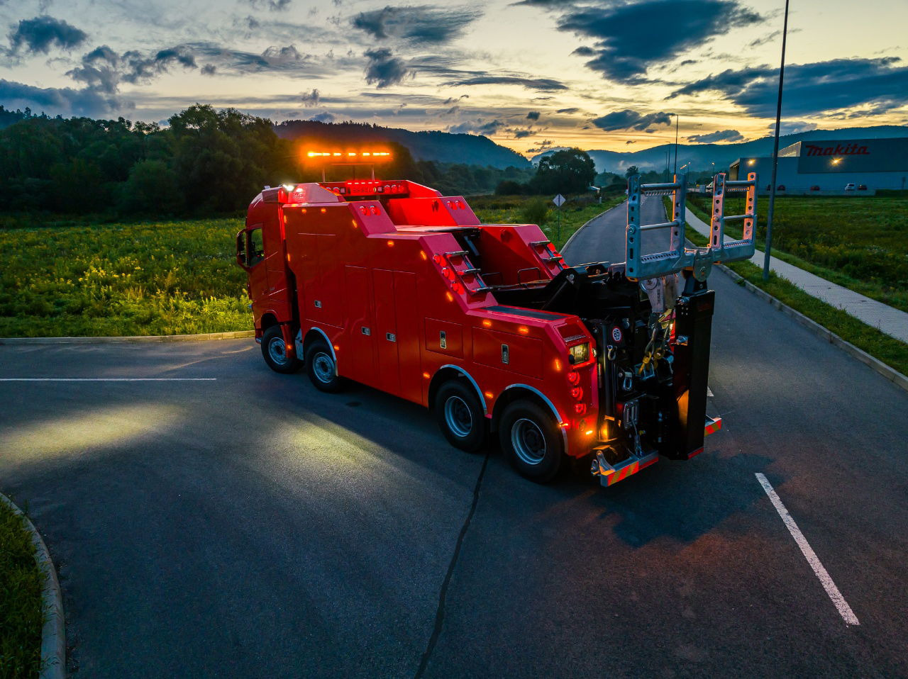 Volvo FH NEW ER4120 5 winches T-REX Volvo FH 540 8x4 WB6,0 White - Эвакуатор: фото 3 Volvo FH NEW ER4120 5 winches T-REX Volvo FH 540 8x4 WB6,0 White - Эвакуатор: фото 3