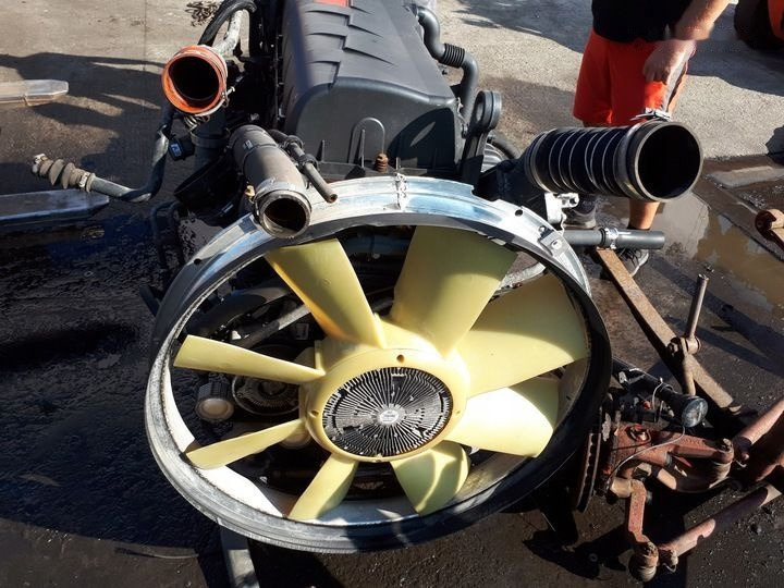 Renault DXI13 480 EURO 5 EEV truck - Двигатель для Грузовиков: фото 4 Renault DXI13 480 EURO 5 EEV truck - Двигатель для Грузовиков: фото 4