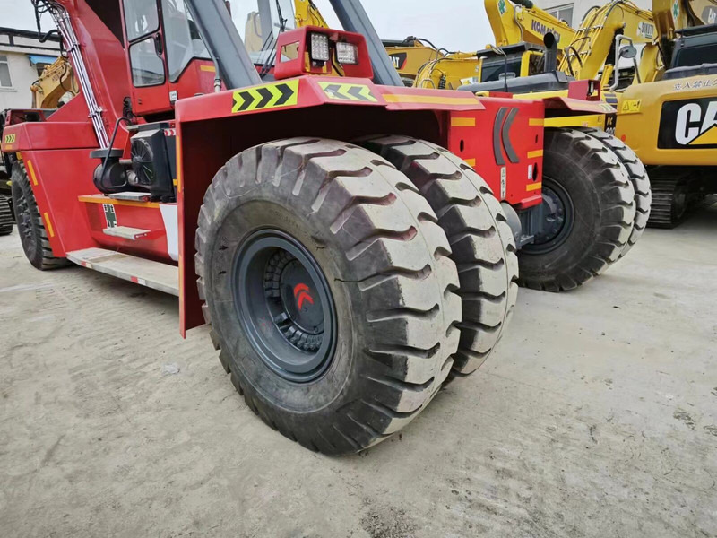 Ричстакер Kalmar DRF450: фото 7 Ричстакер Kalmar DRF450: фото 7