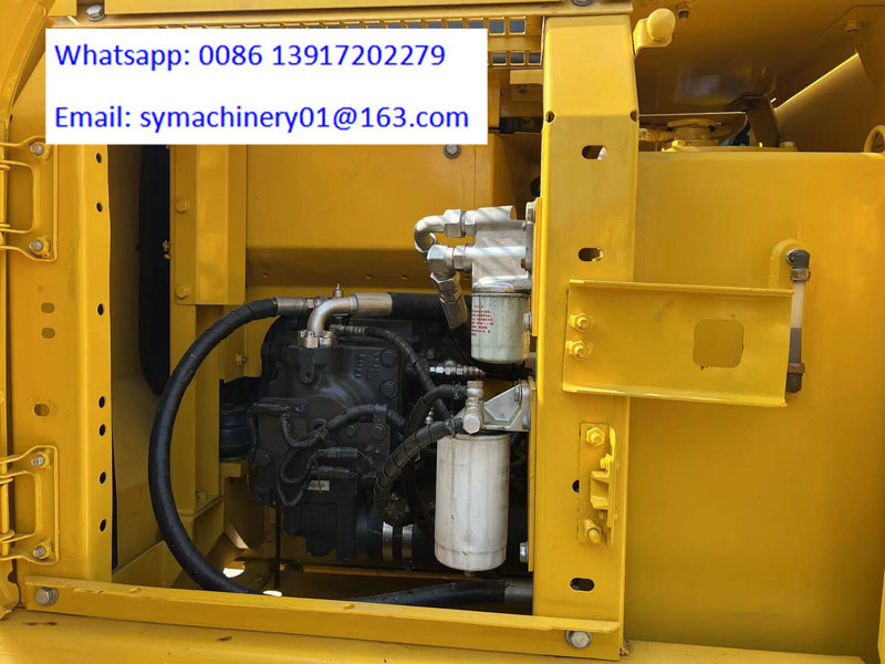 Komatsu PC130 - Гусеничный экскаватор: фото 3 Komatsu PC130 - Гусеничный экскаватор: фото 3