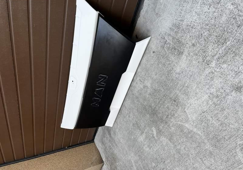 Zderzak przedni środkowy MAN LION'S COACH EURO 6 MAN Lion’s Coach Euro 6 - Бампер для Туристических автобусов: фото 4 Zderzak przedni środkowy MAN LION'S COACH EURO 6 MAN Lion’s Coach Euro 6 - Бампер для Туристических автобусов: фото 4