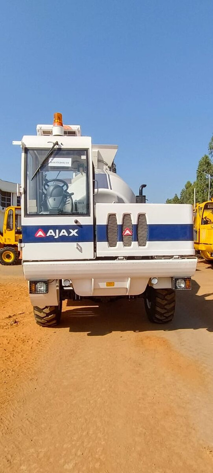 New AJAX ARGO 4000 concrete mixer truck - Автобетоносмеситель: фото 2 New AJAX ARGO 4000 concrete mixer truck - Автобетоносмеситель: фото 2