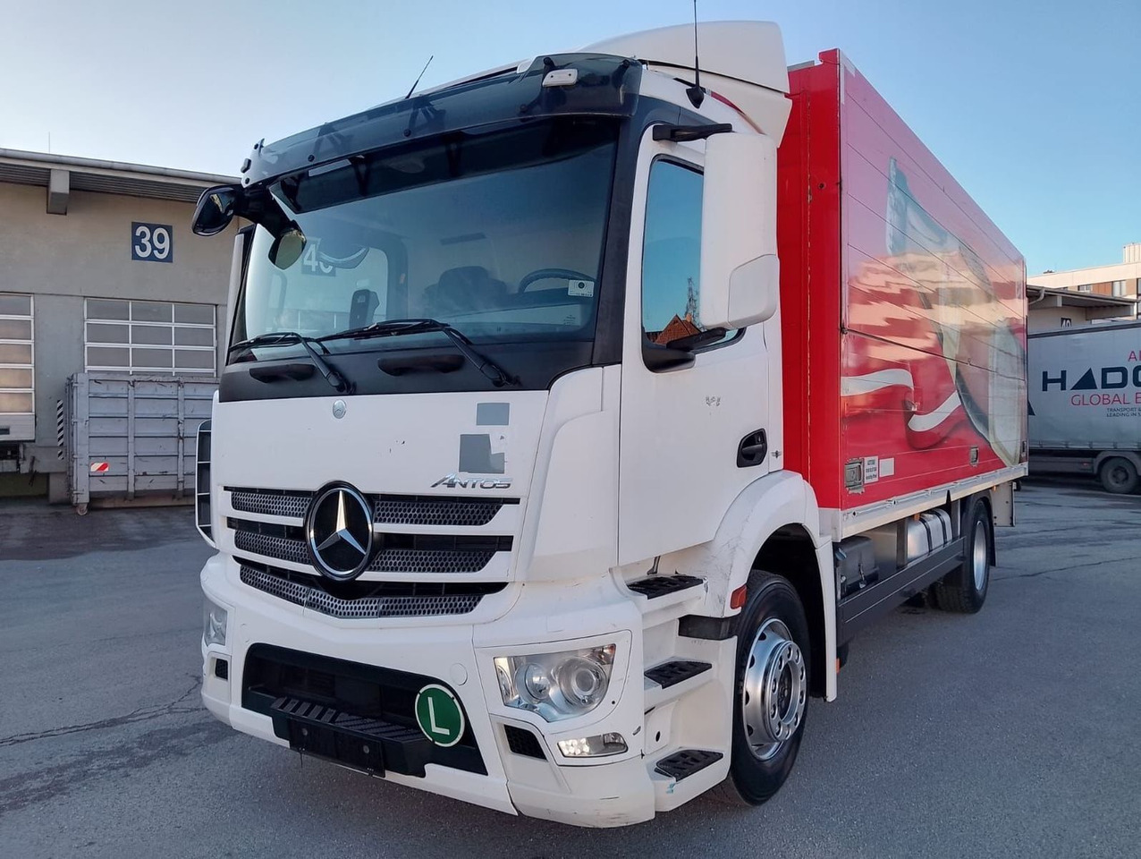 Mercedes-Benz ANTOS 18 30| Getränkew.| Klima| Luftgef| EZ 2014 - Грузовик для перевозки напитков: фото 1 Mercedes-Benz ANTOS 18 30| Getränkew.| Klima| Luftgef| EZ 2014 - Грузовик для перевозки напитков: фото 1