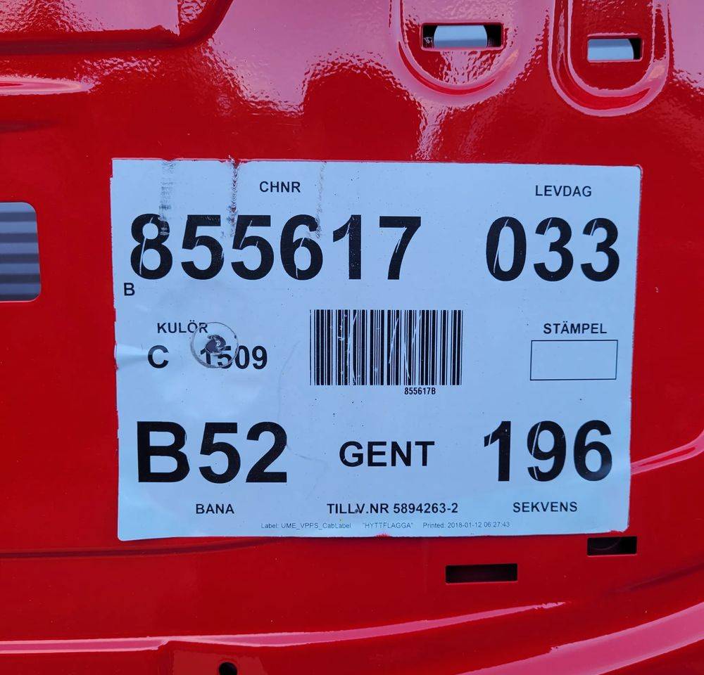 ATRAPA MASKA VOLVO FH4 ORYGINAŁ CHWALIM116 - Капот для Грузовиков: фото 4 ATRAPA MASKA VOLVO FH4 ORYGINAŁ CHWALIM116 - Капот для Грузовиков: фото 4