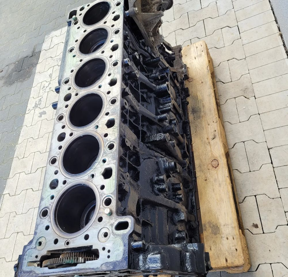 BLOK SILNIKA MERCEDES ACTROS MP4 EURO6 R471 09 - Двигатель для Грузовиков: фото 2 BLOK SILNIKA MERCEDES ACTROS MP4 EURO6 R471 09 - Двигатель для Грузовиков: фото 2