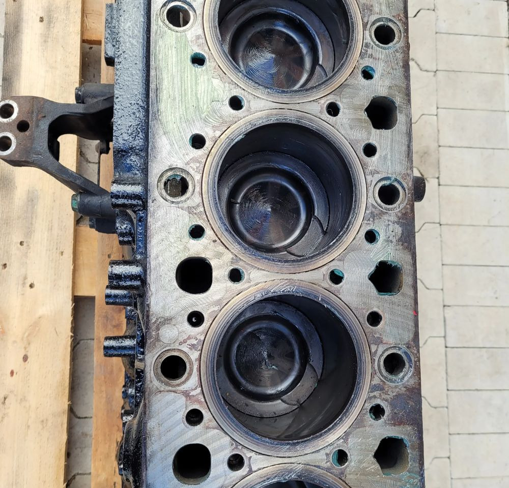 BLOK SILNIKA MERCEDES ACTROS MP4 EURO6 R471 09 - Двигатель для Грузовиков: фото 4 BLOK SILNIKA MERCEDES ACTROS MP4 EURO6 R471 09 - Двигатель для Грузовиков: фото 4