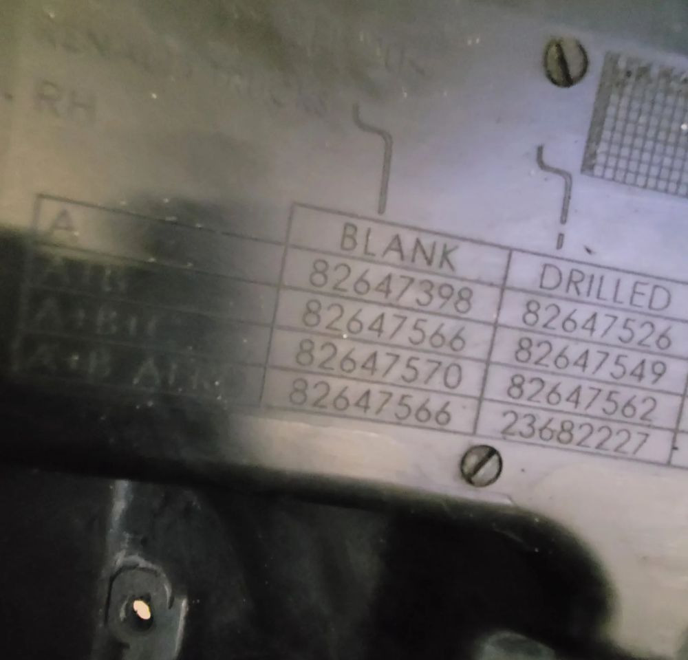 BŁOTNIK PRAWE RENAULT RANGE T GAMA OM 82647398 CHWALIM116 - Крыло для Грузовиков: фото 3 BŁOTNIK PRAWE RENAULT RANGE T GAMA OM 82647398 CHWALIM116 - Крыло для Грузовиков: фото 3