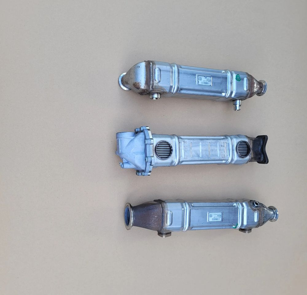 CHŁODNICA EGR MAN TGX TGS TGM ORYGINAŁ 51.08152-5013 , 51.08152-5011 CHWALIM116 - Радиатор EGR для Грузовиков: фото 2 CHŁODNICA EGR MAN TGX TGS TGM ORYGINAŁ 51.08152-5013 , 51.08152-5011 CHWALIM116 - Радиатор EGR для Грузовиков: фото 2