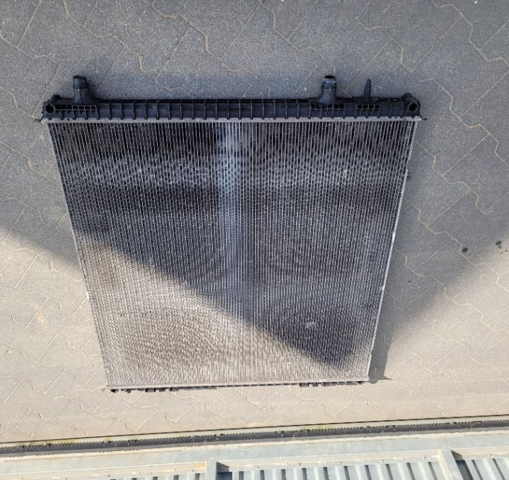 CHŁODNICA WODY MAN TGX E6 MODINE 7650997 98CM SZCZELNA - Радиатор для Грузовиков: фото 2 CHŁODNICA WODY MAN TGX E6 MODINE 7650997 98CM SZCZELNA - Радиатор для Грузовиков: фото 2