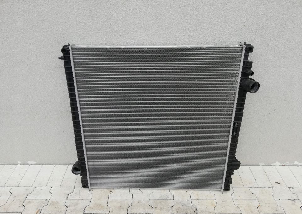 Chłodnica wody MAN TGX euro6 - Радиатор для Грузовиков: фото 1 Chłodnica wody MAN TGX euro6 - Радиатор для Грузовиков: фото 1